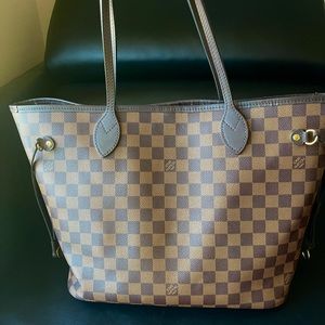 Louis Vuitton Neverfull MM
